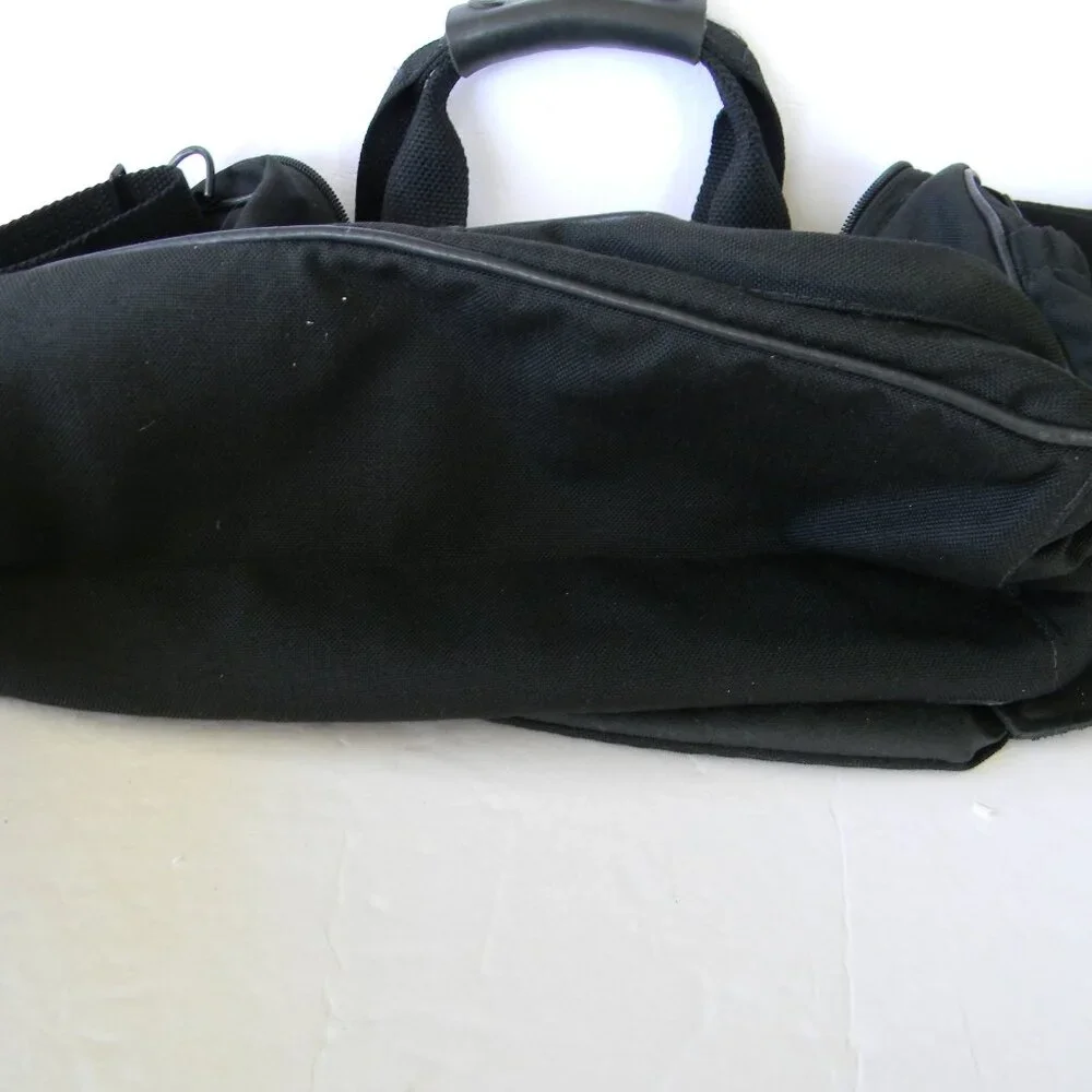 LL Bean BLACK Messenger Laptop Commuter Shoulder Bag Padded Organizer Pocket